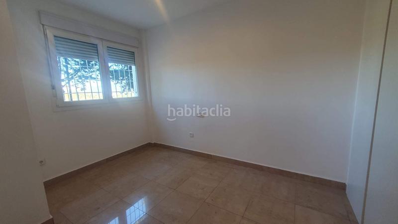 Foto ac2649f1-6b11-4d08-9093-98078125392b. Piso  luminoso con gran terraza en vistalmar duquesa norte en Manilva