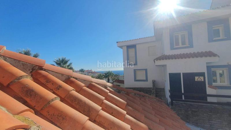 Foto c4d9d822-c204-46b8-8440-e0ace1289506. Piso  luminoso con gran terraza en vistalmar duquesa norte en Manilva