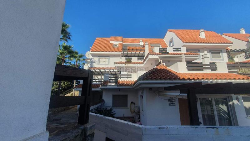 Foto f6d2cb2a-a378-4146-87de-85dca1592576. Piso  luminoso con gran terraza en vistalmar duquesa norte en Manilva