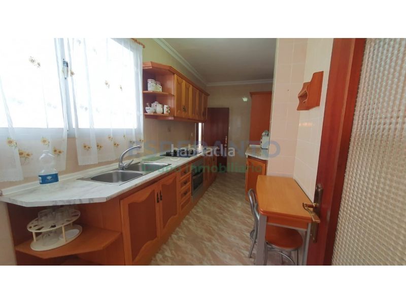 Foto 1bcc0a8a-43e5-4914-b2a3-6e2e77bd61c3. Casa a Cristo de la Epidemia Málaga