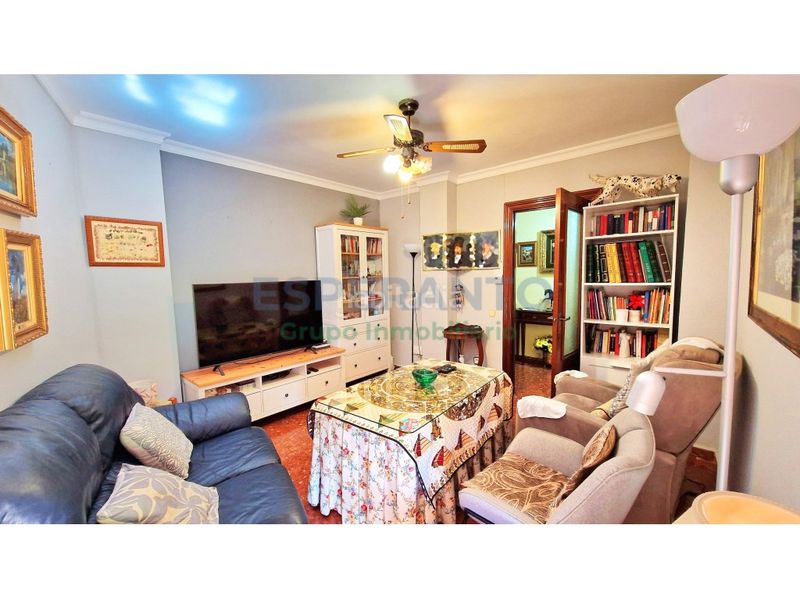 Foto 3fc056e2-3ccd-42db-929d-ae6373868b8c. Pis amb aparcament a Limonar Málaga