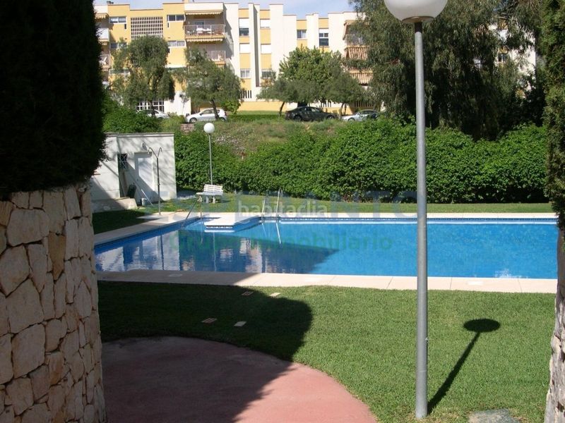 Foto 57423a14-d7d5-444e-81e9-21e356a9dd6c. Lloguer pis amb calefacció aparcament piscina a Cerrado de Calderón - Hacienda Paredes Málaga