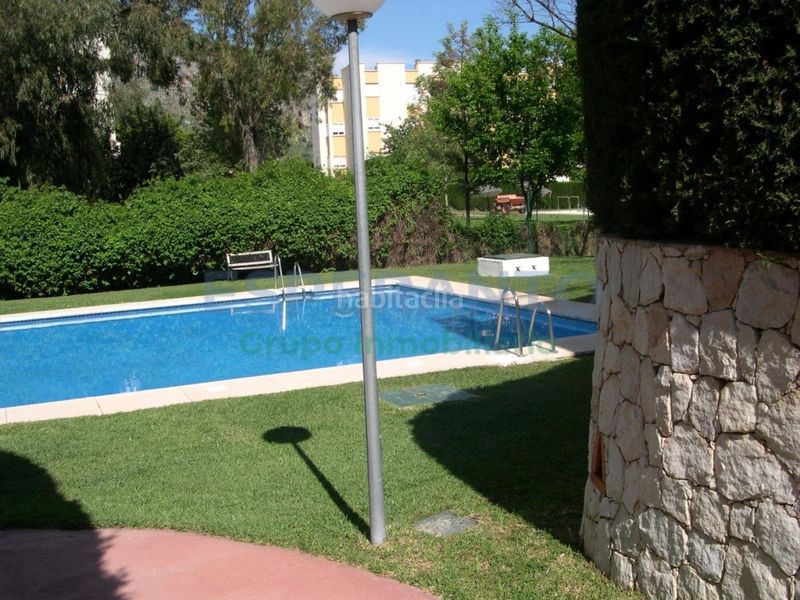 Foto 4608ed93-efee-4816-8432-1cfb4dd7dcd2. Rent flat with heating parking pool in Cerrado de Calderón - Hacienda Paredes Málaga