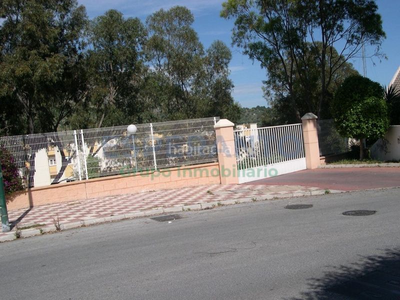 Foto 69dbe3ef-fa1a-4485-9e75-e457fc9a1095. Rent flat with heating parking pool in Cerrado de Calderón - Hacienda Paredes Málaga