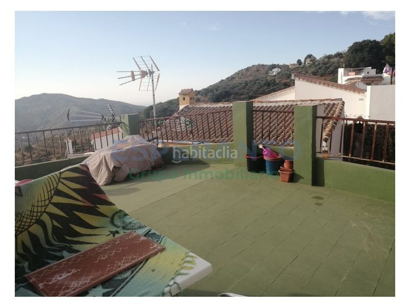 Foto 2b3784d0-5773-4f24-852f-3787006cb3d7. Casa a Olías Málaga