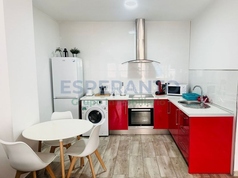 Foto 9ab1ca8e-3222-47a4-a2b4-83e4aee6c545. Estudi a El Molinillo - Capuchinos Málaga