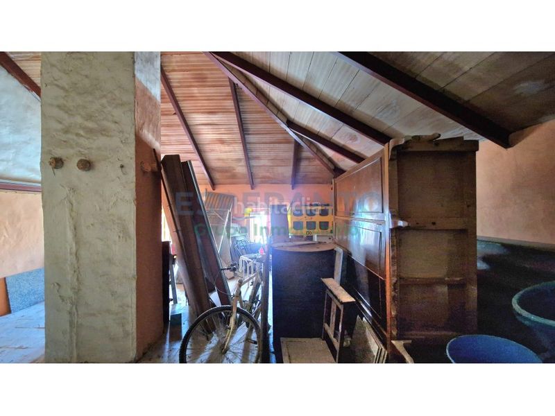 Foto d5f8ead2-9a10-498a-9c1d-13cdd29e24e7. Casa a Fuente de Piedra