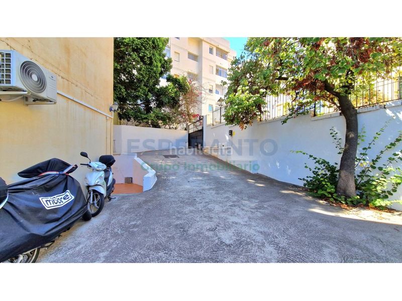 Foto 1f2e9331-5a9e-4873-9870-08c48439f70e. Flat with parking in Limonar Málaga