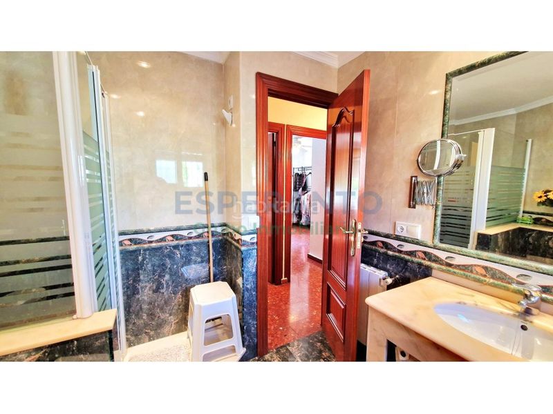 Foto 8433f1e8-73c2-4a90-91c0-fd6149aa7055. Flat with parking in Limonar Málaga