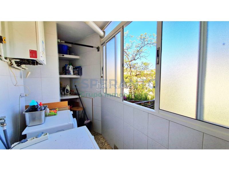 Foto 95f7f624-1475-4776-9fa1-2b4ccc70b879. Flat with parking in Limonar Málaga