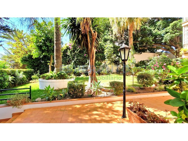 Foto b56178d6-d706-49f7-8cd1-2e212b53d2a6. Flat with parking in Limonar Málaga