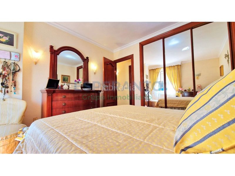 Foto cd95b9b4-f2be-47ef-b42e-3c5ffeb401a8. Flat with parking in Limonar Málaga