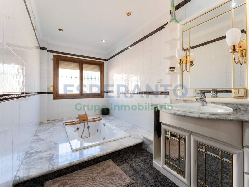 Foto 0b5bee99-f2e0-410a-b237-282d2450c7e4. Casa amb aparcament piscina a Cortijo de Maza - Finca Monsalvez - El Olivar Málaga