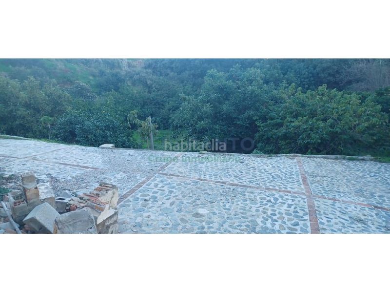 Foto 7da69d9c-1c6e-4cd8-ad41-e8d239769792. Masia amb aparcament a Totalán