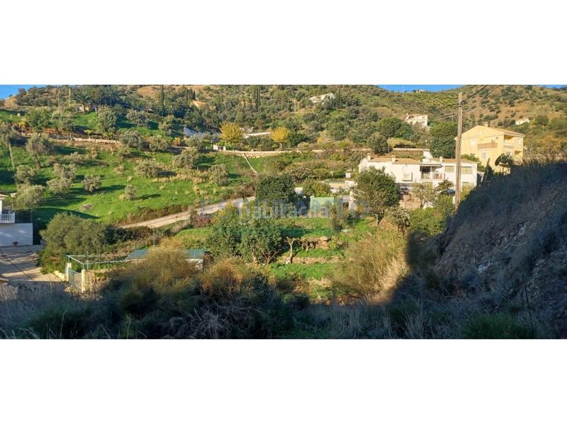 Foto c76566b5-a039-4342-a6ee-2ac4b5eb5295. Masia amb aparcament a Totalán