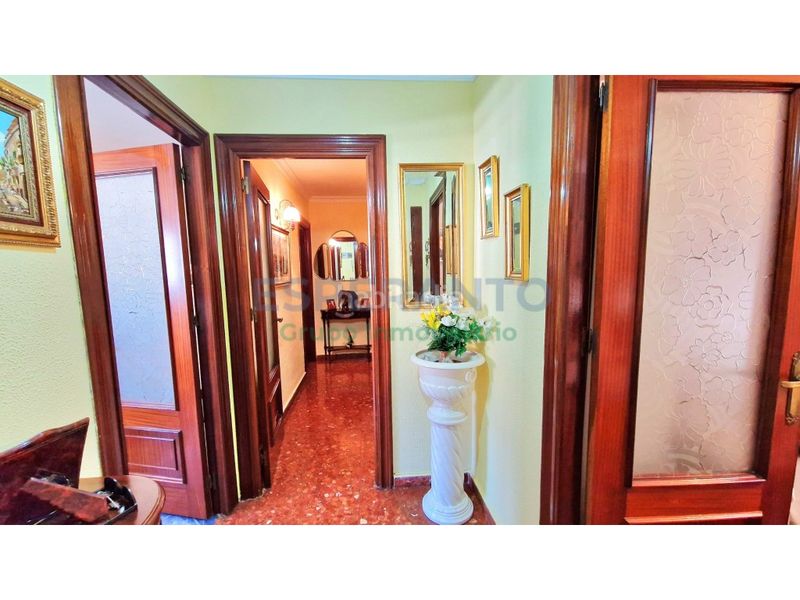 Foto b947230e-81d0-4482-b337-862789f3130c. Flat with parking in Limonar Málaga