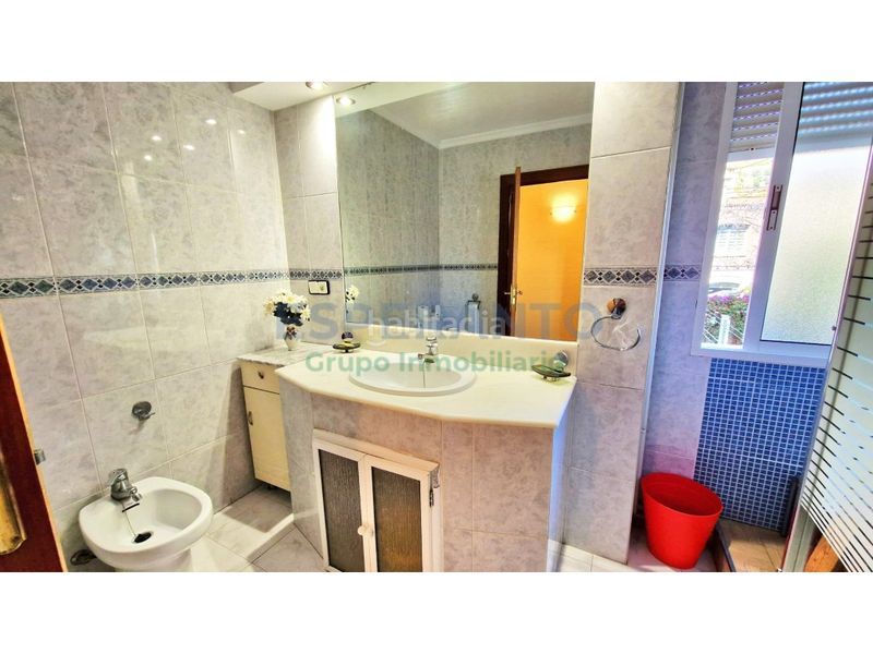 Foto e14fd0fb-9a33-40f4-b5a5-d8a37db7418e. Flat with parking in Limonar Málaga