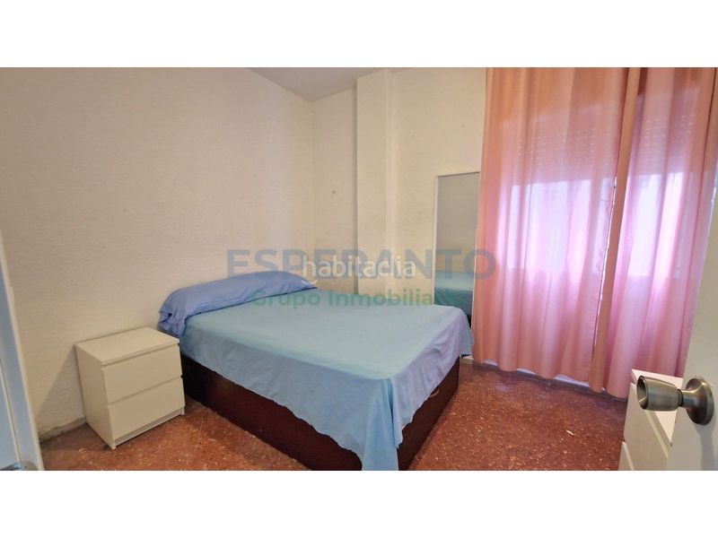 Foto 8a5a0c07-9c68-4bef-8848-41d2b3d8d55e. Pis a La Trinidad Málaga