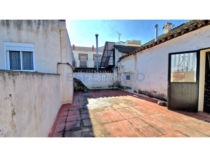 Foto 593f3a2a-442e-4f08-94e2-1441283515cd. Casa a Fuente de Piedra