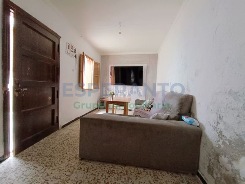 Foto e7dbbb02-8f8c-4b11-aaa5-ae1b271f6378. Casa a Guaro