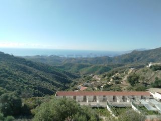 Casa a Olías. Disfrutar de las colinas de malaga