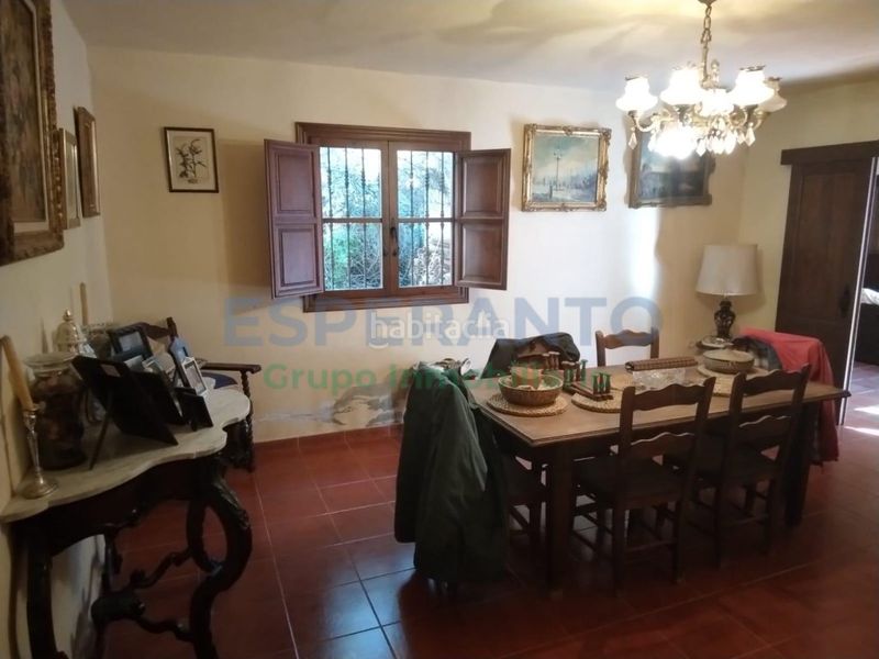 Foto cbf791af-77a1-4292-8308-7b7328f3d21d. Casa amb aparcament a Olías Málaga