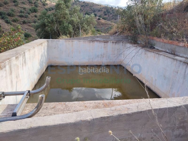 Foto bacdf0be-2c19-4f76-b6c1-b06d8666832f. Finca rústica a Totalán
