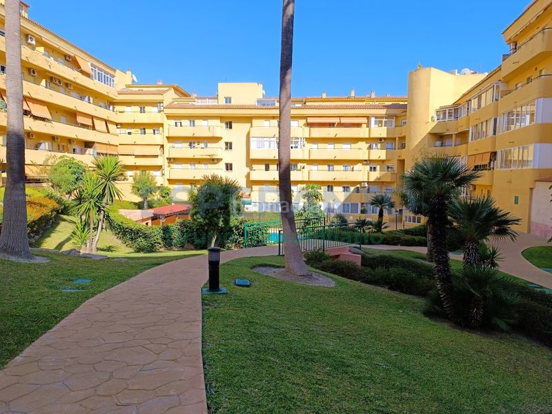 Foto 99f73785-0e3a-43a0-9963-774b34a05347. Pis amb aparcament a Los Pacos Fuengirola