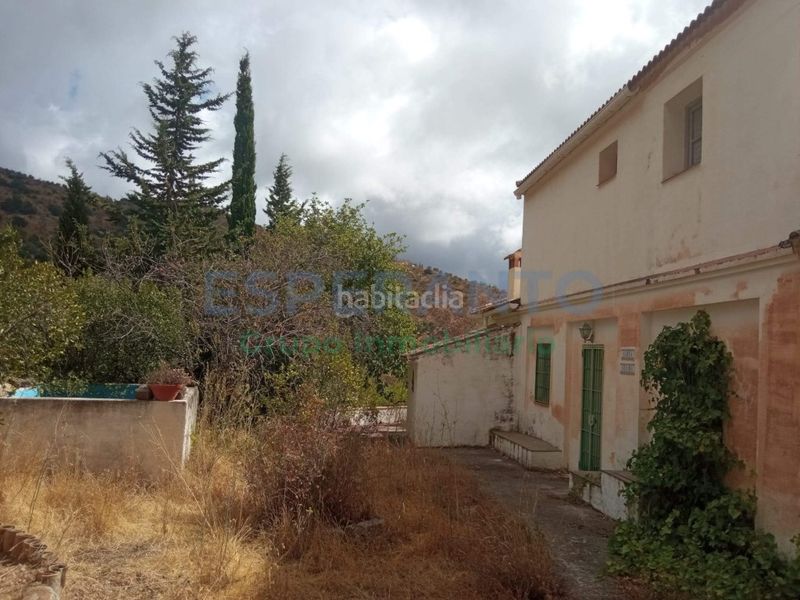 Foto c8a383c5-3834-4314-8df0-36e91154a77a. Masia amb calefacció aparcament a Pinares de San Antón Málaga