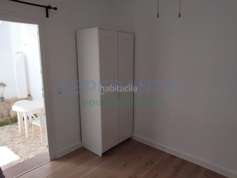 Foto 9f9b95f1-e6c6-4c95-bda0-a4a978e39e87. Lloguer apartament amb aparcament a Pedregalejo - Morlaco Málaga