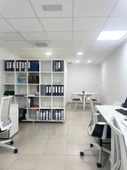 Affitto Locale commerciale in Casco Histórico. Alquiler de local comercial en calle alloza  castellón de la pla