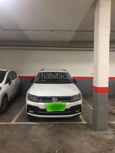 Foto e9b0e46b-ffe2-4043-8089-2e5173267098. Parking coche plaza de garaje zona calle juan ramon jimenez en Castellón de la Plana