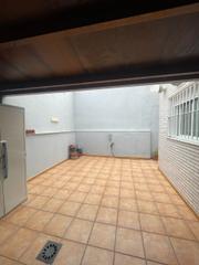 Casa adossada a Playa-Ben Afeli. Preciosa casa pareada en la playa de benafelí, lista para entrar