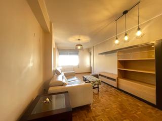 Location Appartement à Zona Avenida del Mar. Piso en alquiler en castellón, zona centro, con balcón