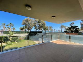 Appartement à Els Terrers. Exclusivo apartamento frente al mediterráneo en una de las mejor