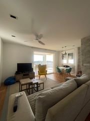 Lloguer Apartament  Playetas. Apartamento en alquiler con espectaculares vistas al mar en urba