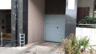 Parking voiture  Carrer del mestre antoni nicolau