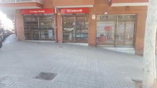 Local Comercial  Carrer del doctor robert. Excelente local apto cualquier actividad muy luminoso