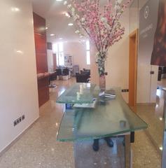 Traspàs Local Comercial a Centre. Peluqueria en funcionamiento-totalmente equipada