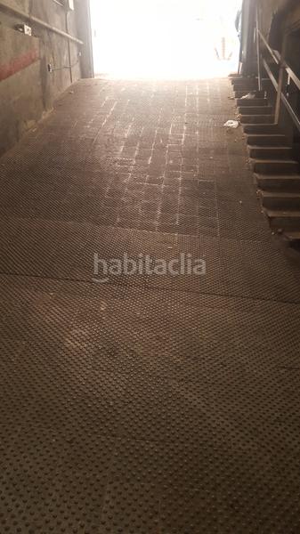 Foto 3e689171-b17e-4a3f-9cfa-939db9f3e1de. Affitto posto auto in Centre Badalona