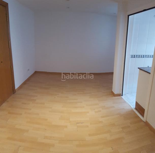 Foto ce20ff6a-d6a4-4af7-add4-b220046ef2ca. Pis a Bufalà Badalona