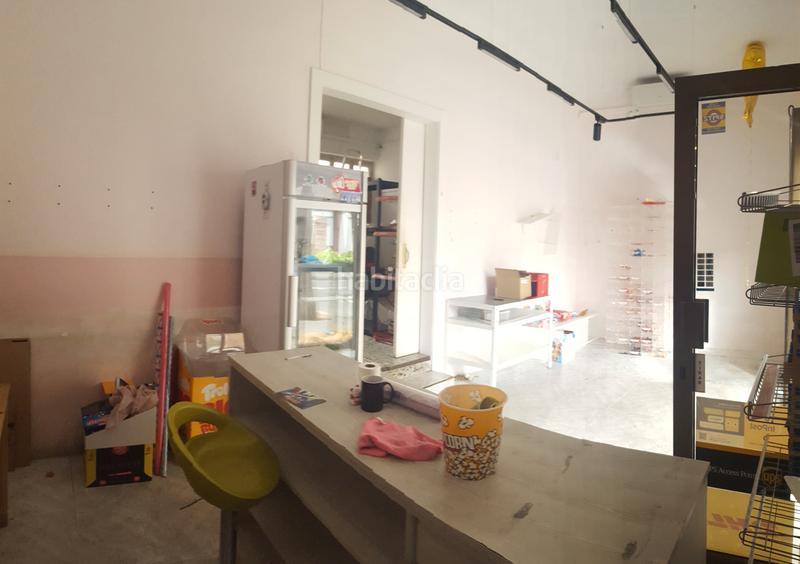 Foto 15a6b823-9eb1-461a-bff8-290b95266ae1. Local commercial dans Progrés - Pep Ventura Badalona