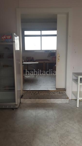 Foto a6b61bf7-386c-4d69-81b0-1ce4b768f3f9. Local commercial dans Progrés - Pep Ventura Badalona