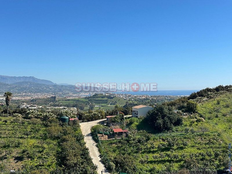 Foto 00041fa6-b560-4266-ae64-c3a92813d61d. Country house with pool in Almayate Bajo