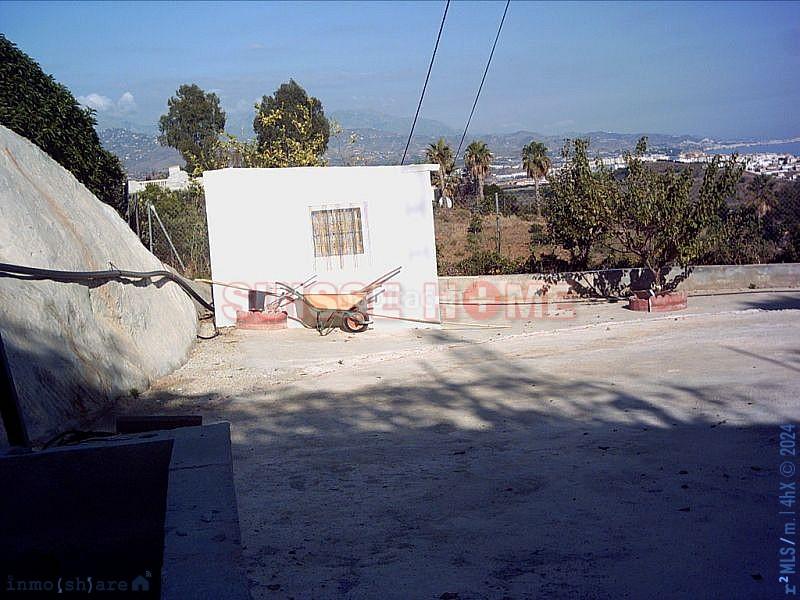 Foto 43fa8f64-a320-4b9c-b2e9-3792c2b8b455. Masía precioso chalet en el campo cerca de la costa en Almayate Bajo