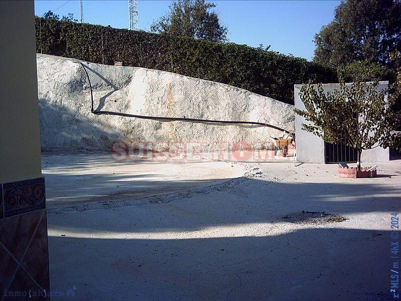 Foto f5003988-324f-4942-a9f7-52e02bcf5be9. Masía precioso chalet en el campo cerca de la costa en Almayate Bajo