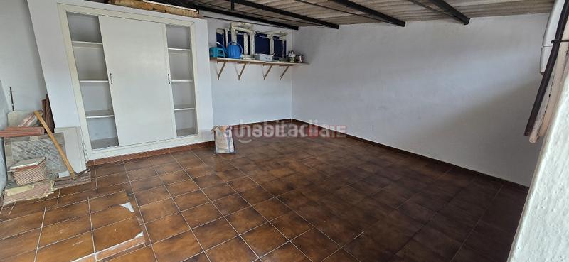 Foto 3ea56563-8ec5-444d-a8c4-9169e386a0f9. Casa amb aparcament a Benajarafe