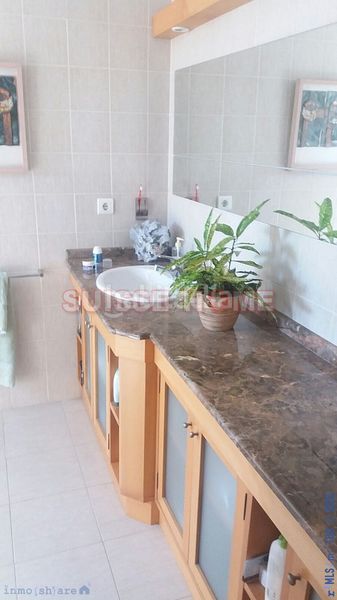 Foto 623f506c-03d6-4da4-9434-fcf87c001ec3. Casa amb aparcament piscina a Centro Torre del Mar