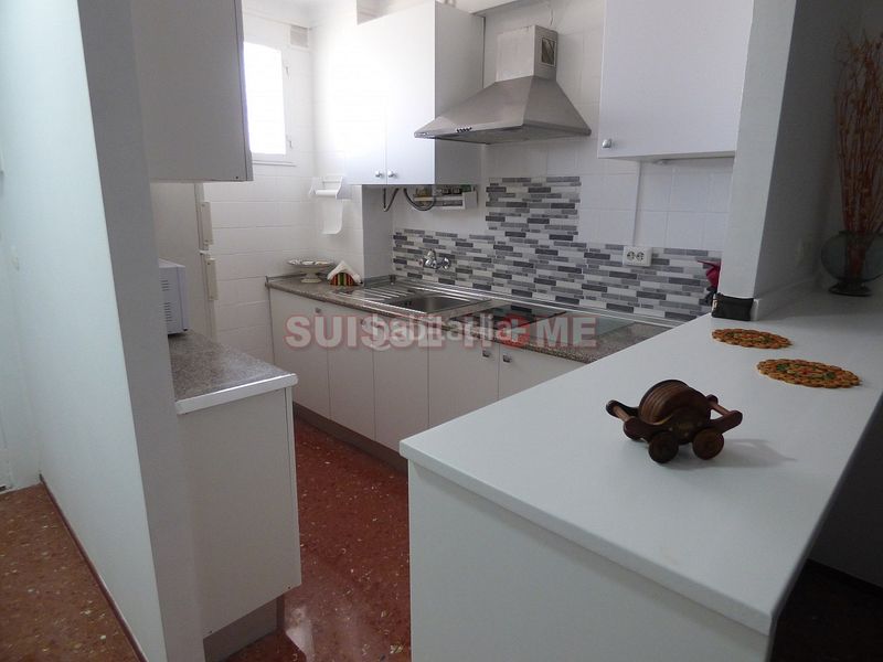 Foto 0288721c-0ade-4948-bec6-a0e71135efa7. Apartament amb piscina a Poniente-Faro Torre del Mar