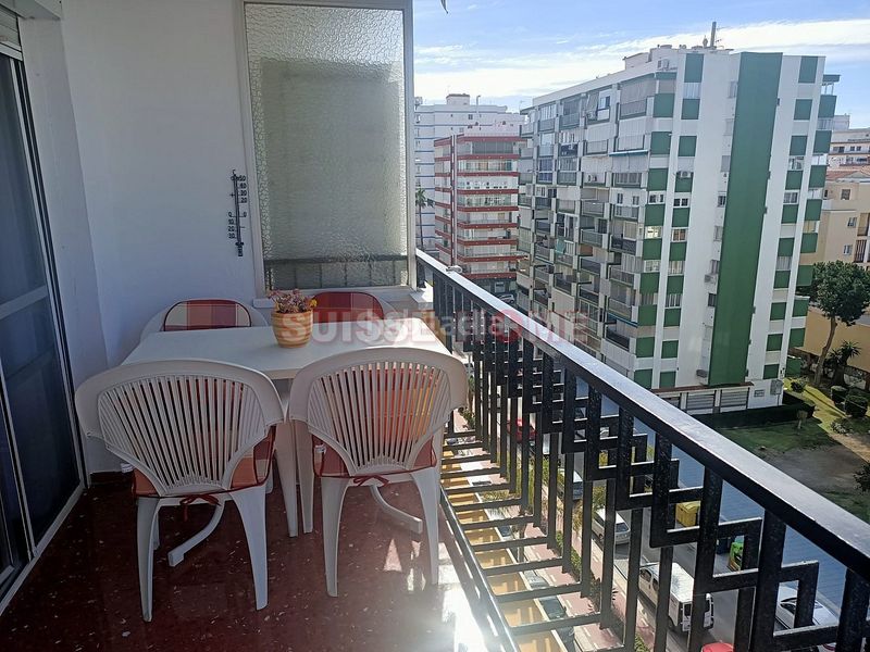 Foto 180a9050-9b69-4515-957b-e8dd60038df4. Apartament amb piscina a Poniente-Faro Torre del Mar